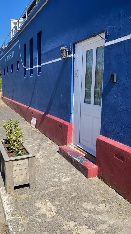 The Pilot Boat Inn, Isle Of Wight 本布里奇 外观 照片