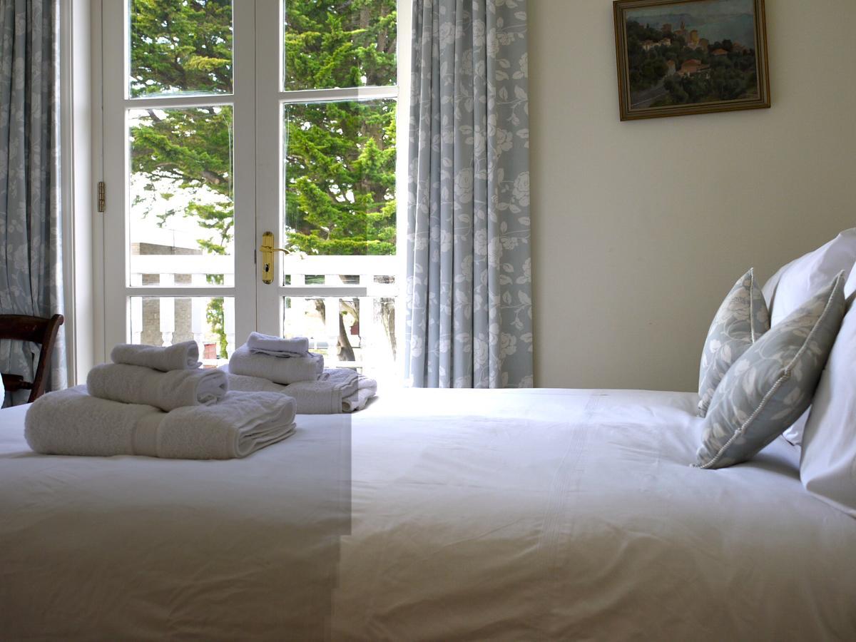 The Pilot Boat Inn, Isle Of Wight 本布里奇 外观 照片